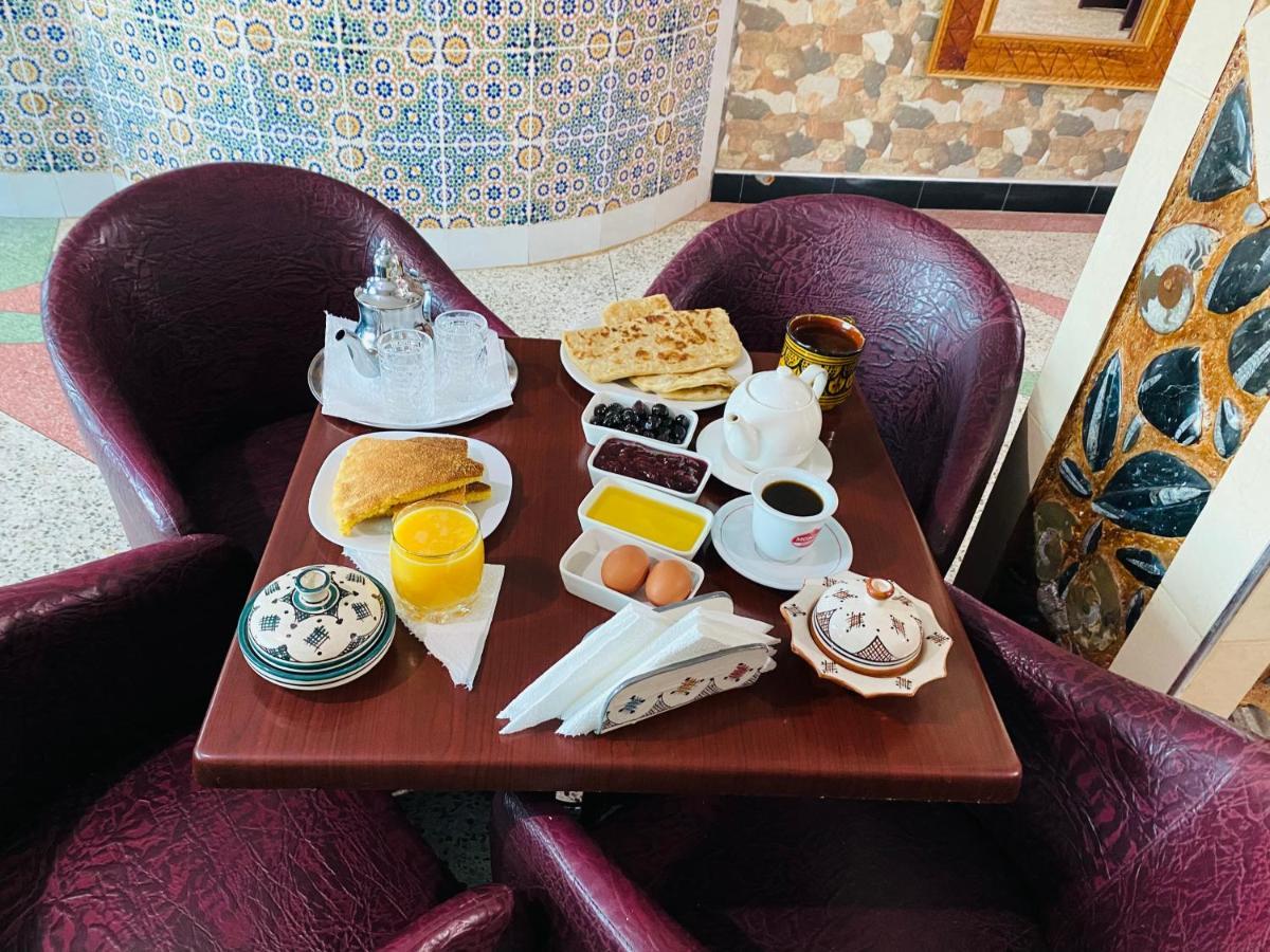 Motel Ain Mersa Ифран Экстерьер фото